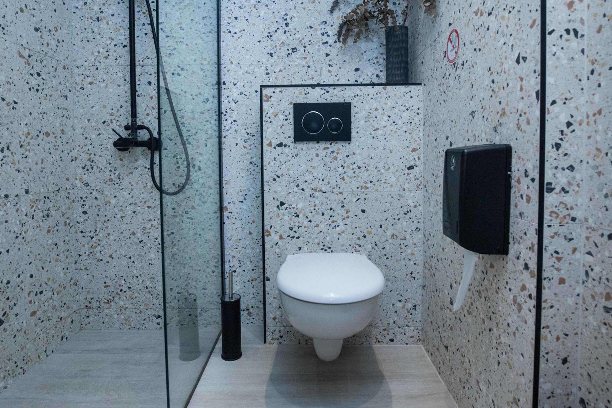 Apartament Lovely Brand New Near Victoria Metro *