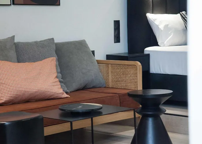 Lovely Brand New Studio Near Victoria Metro